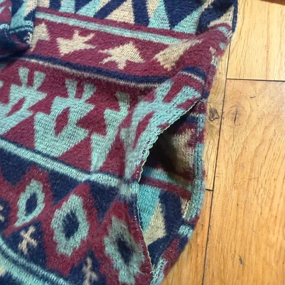 Multicolor Patterned Sweater #706 - Picture 6 of 8